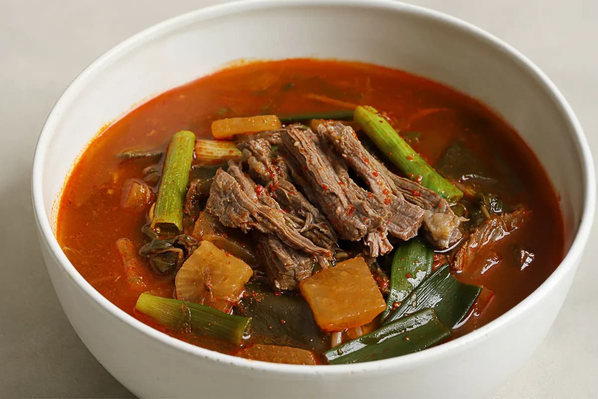 1++ 무항생제 한우 양지 국거리용 300g (냉장)