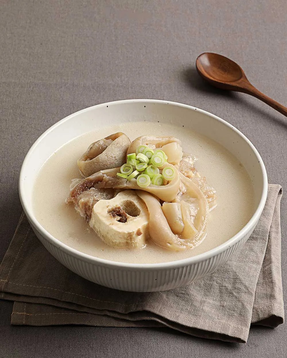[설성목장] 한우 우족탕 900g (냉동)
