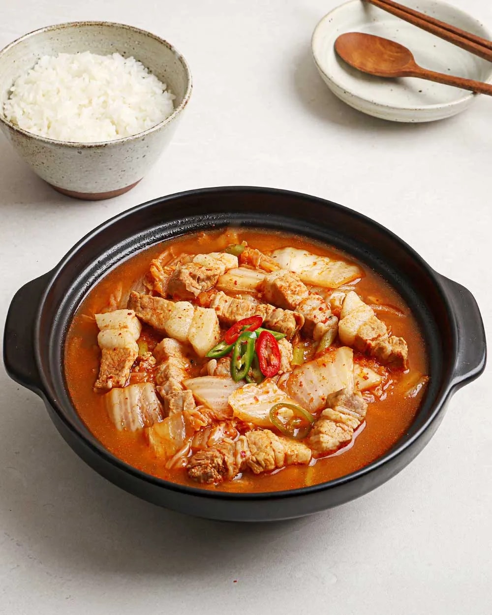 메뉴 고민 끝! 한돈 삼겹 김치찌개 3팩